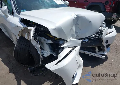 2016 Lexus Is 300 из США, поврежденный, VIN JTHCM1D21G5003441